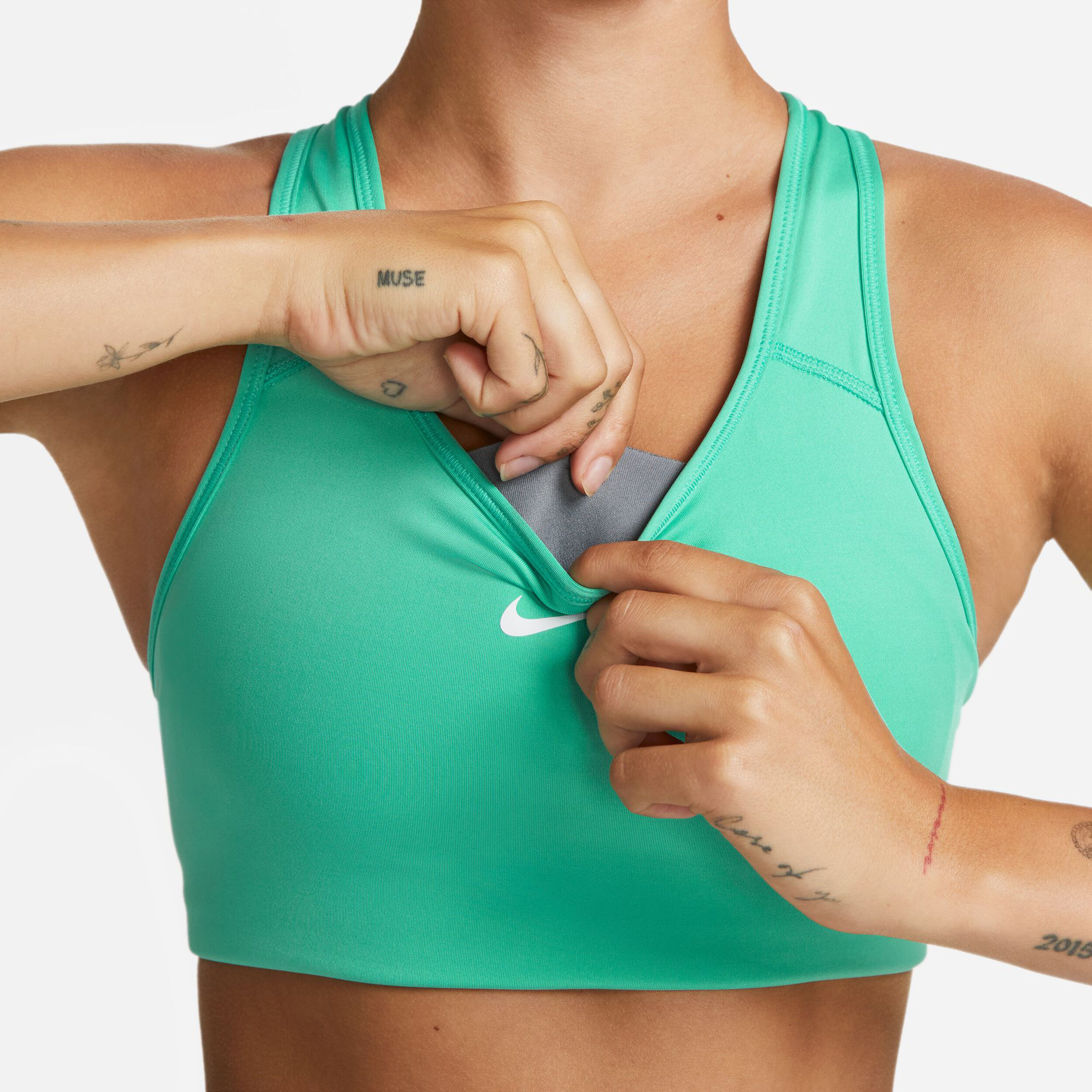 Reggiseni sportivi 2025 nike 2015