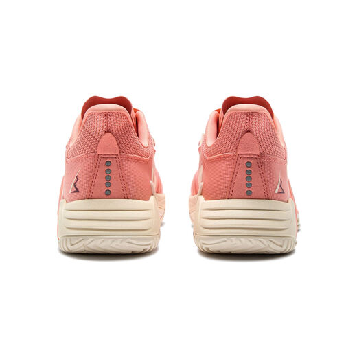 Diadora