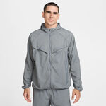 Abbigliamento Nike Nike Stride Jacket Giacca da corsa Uomini-grigio, argento