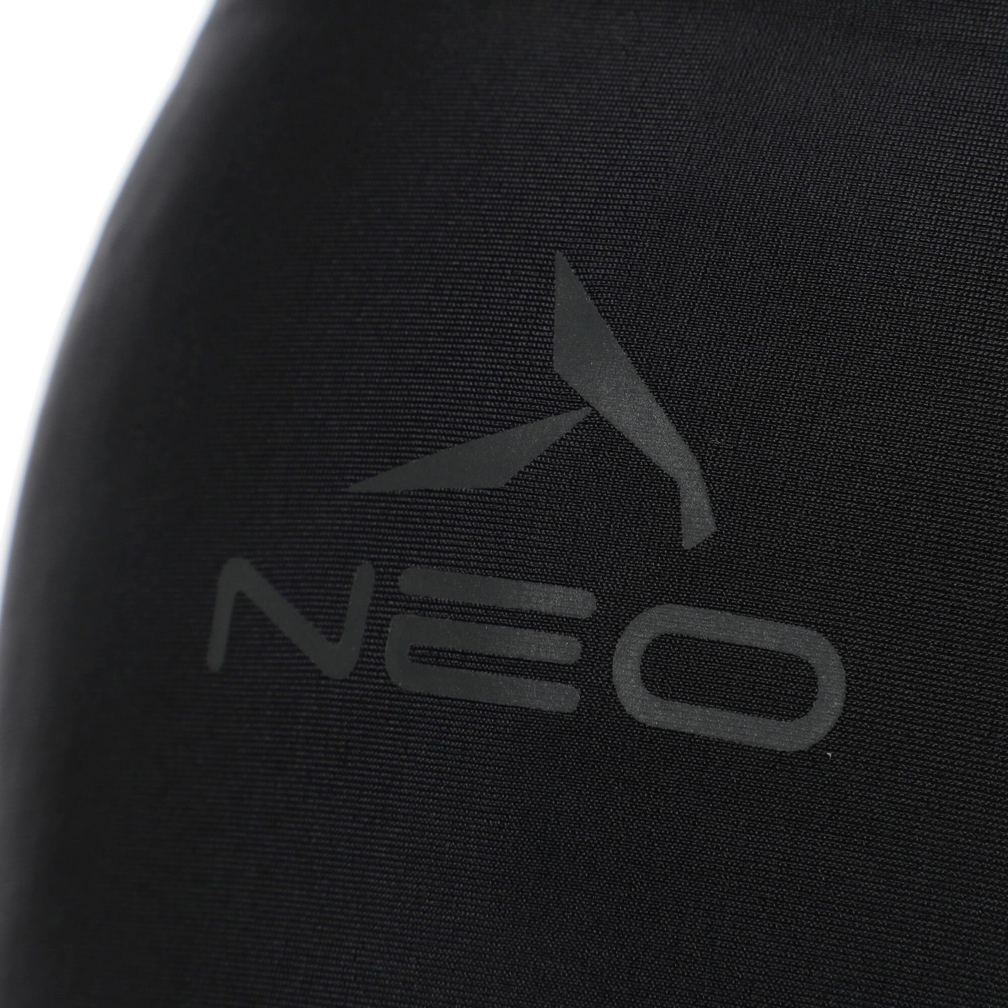 NEO