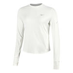 Abbigliamento Nike Nike Swift Longsleeve Camicia da corsa Donna-crema